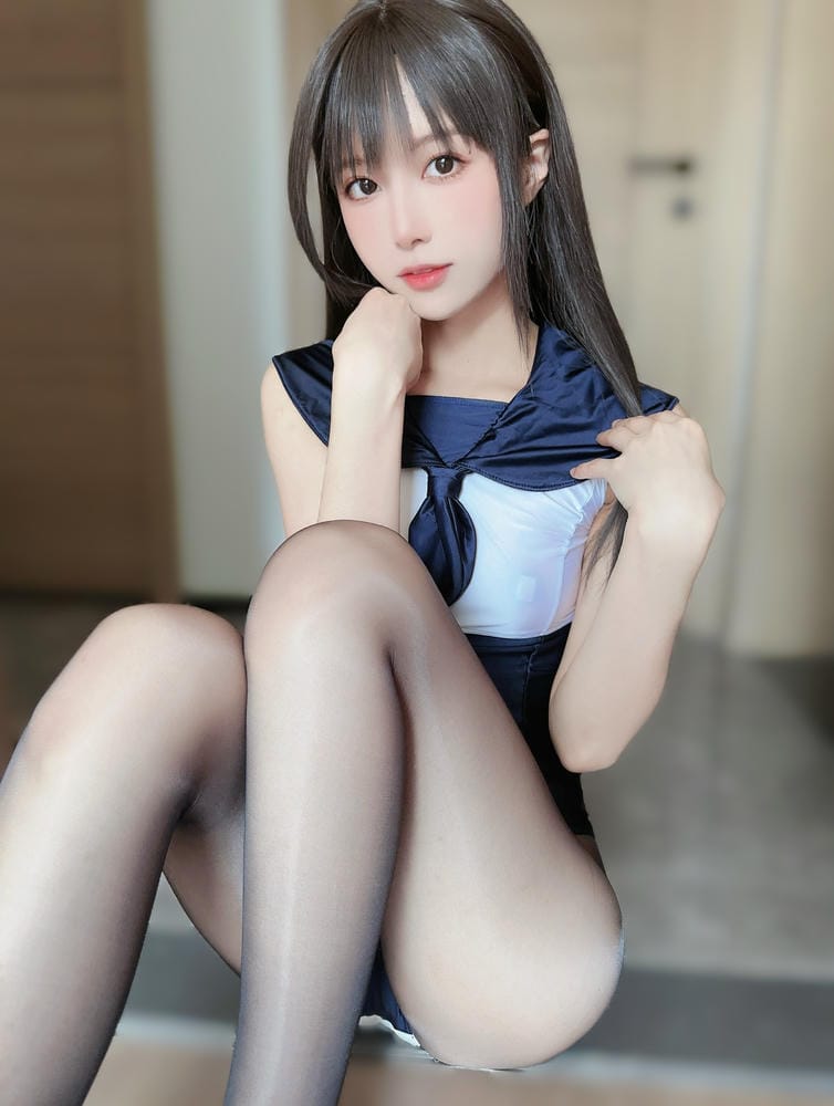 布丁大法 蓝色连体泳衣 95P 1 (3).jpg